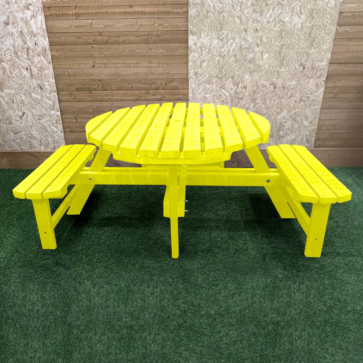 Wheelchair Accessible Winchester Recycled Plastic Round Picnic Table