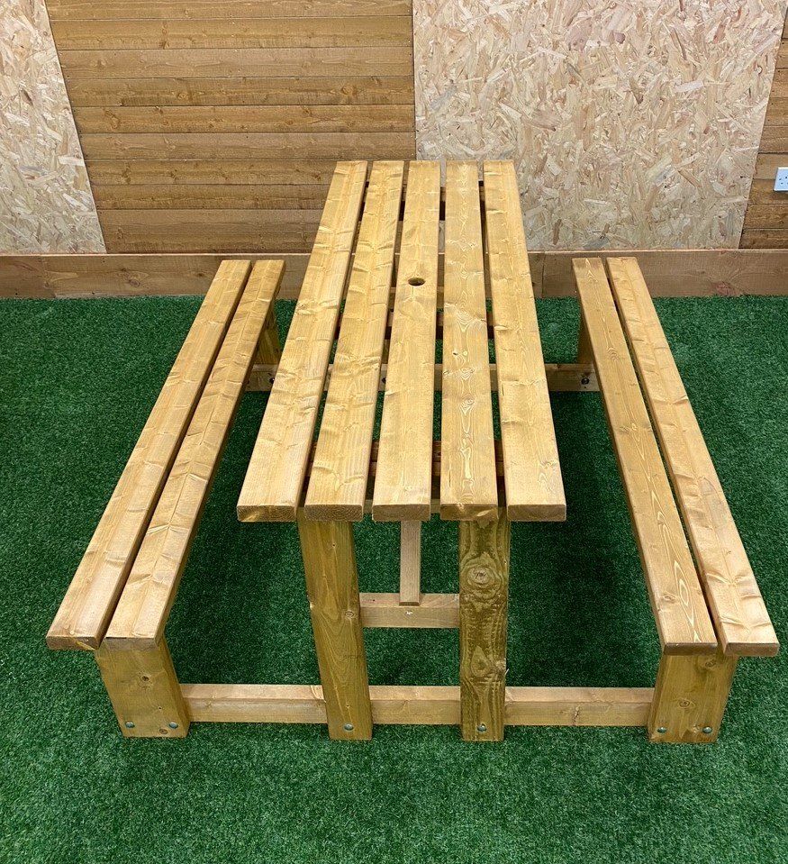 Easy Access Rectangle Picnic Table