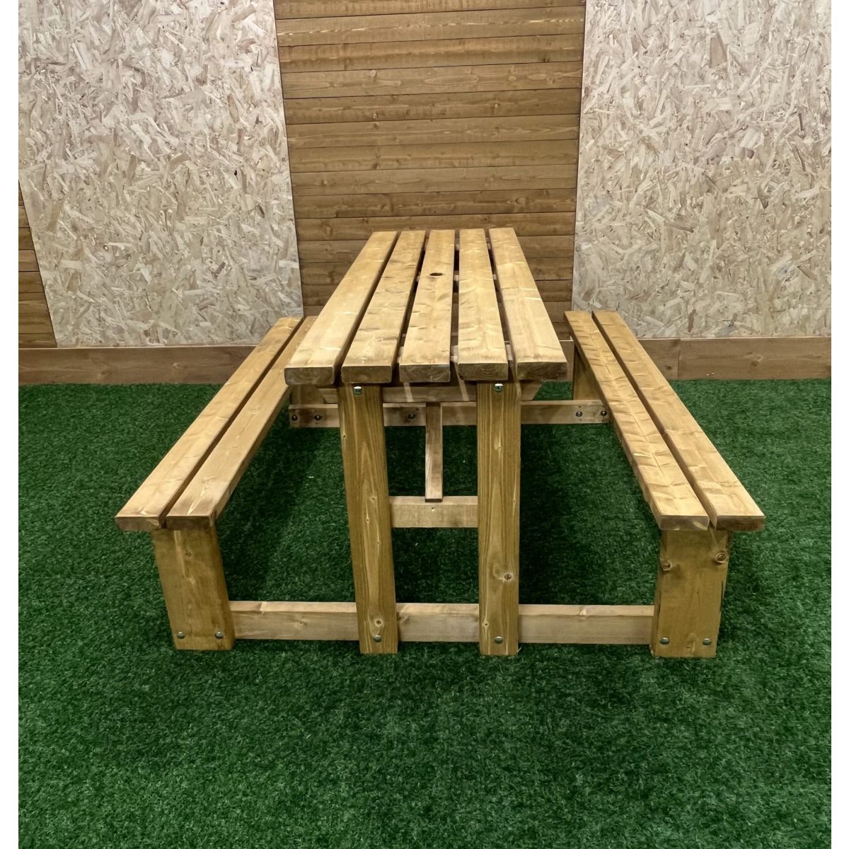 Easy Access Rectangle Picnic Table